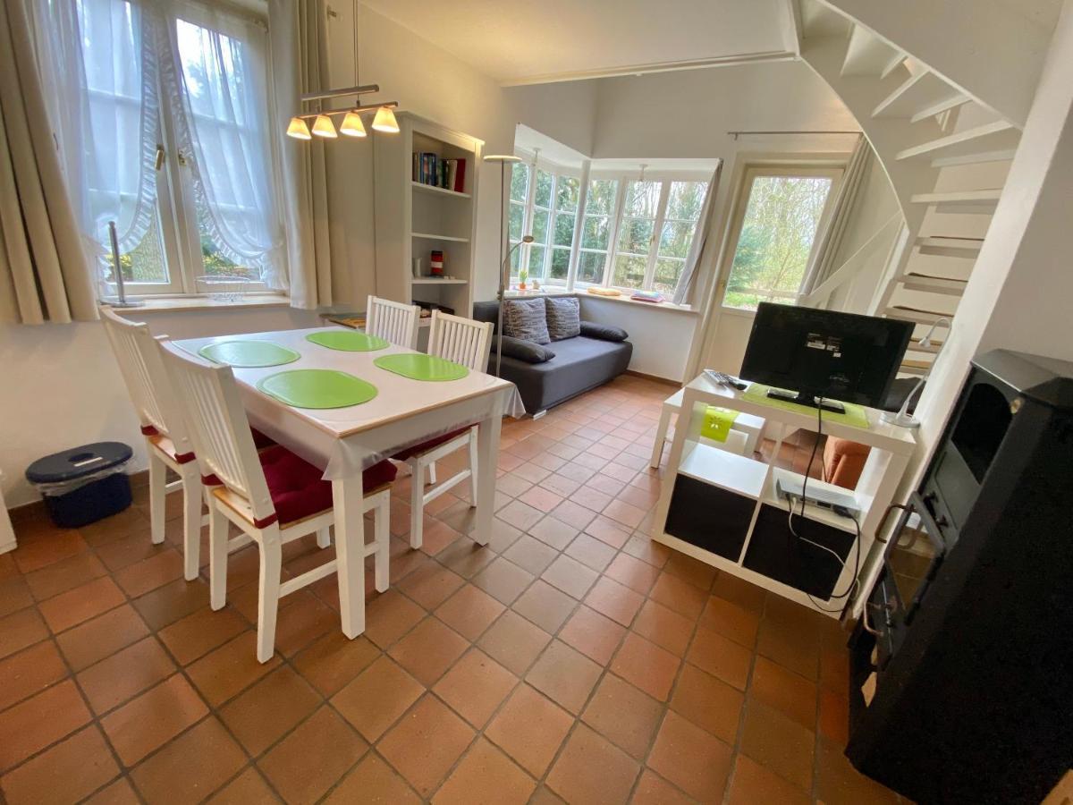 Villa Am Kurpark Wyk auf Föhr Exterior foto